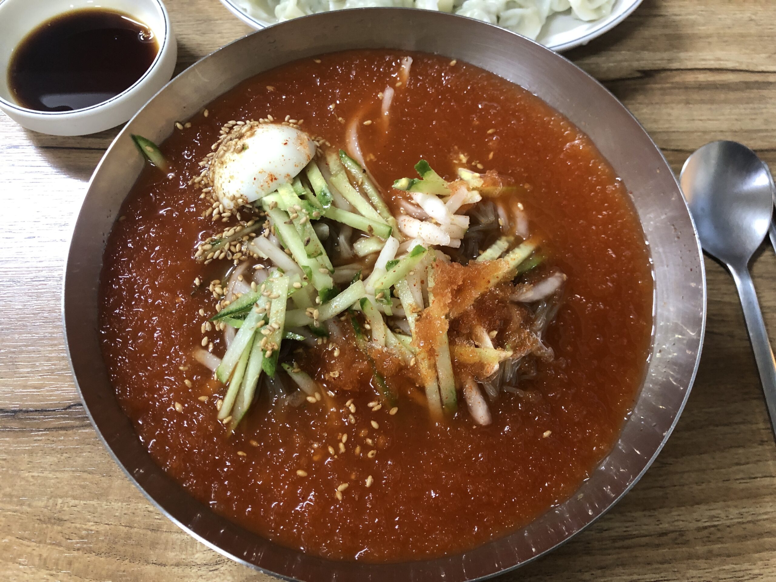 The Third World of Spicy Naengmyeon – ‘Cold Noodles Are Better Than Rice’ in Sindang-dong